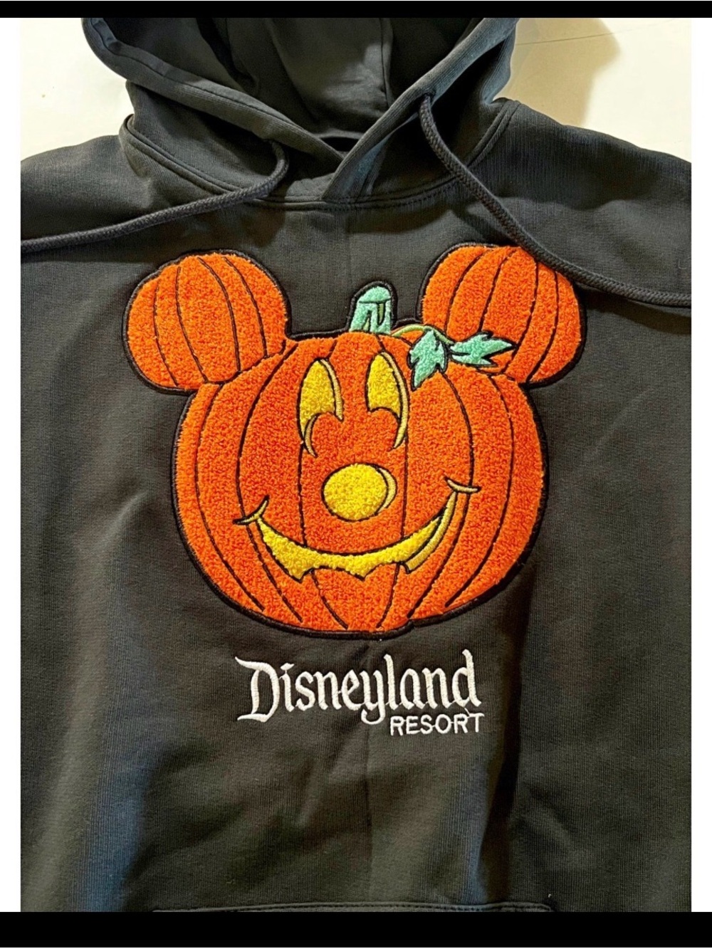 NWOT** Unisex Disney Black Halloween Pumpkin Hoodie